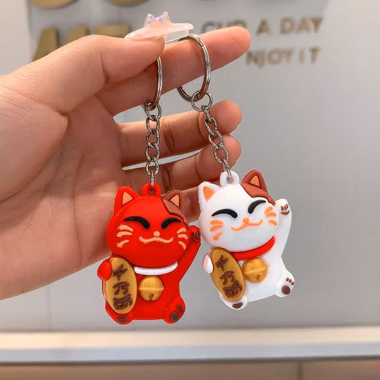 China Supply 3D Cute Spaceman Porte-clés en plastique PVC souple