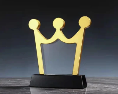 Chine Commerce de gros de football personnalisé Basketball Dance Sports Meeting Awards Creative Metal Trophy
